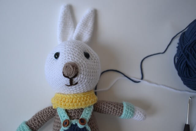 ウサギの編み物