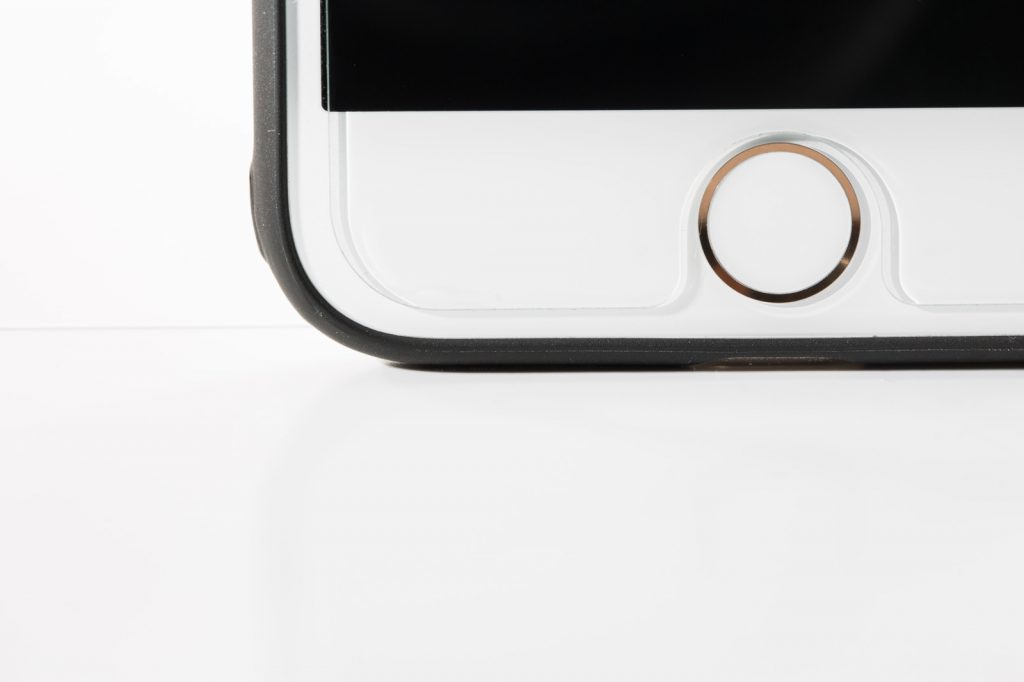 別れ話は電話がおすすめの理由 恋の悩みはシンプリー