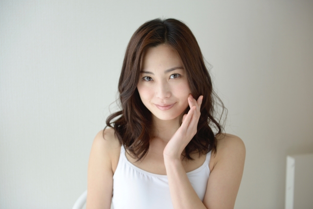 恋愛テクニックとは 男性を虜にさせる方法 恋の悩みはシンプリー