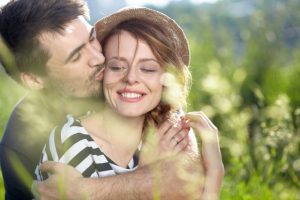 恋愛で吐き気を感じる理由と対処法とは 恋の悩みはシンプリー