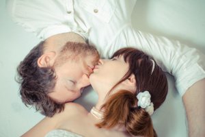 女性からのキスで好意を伝える７つの方法とは 恋の悩みはシンプリー