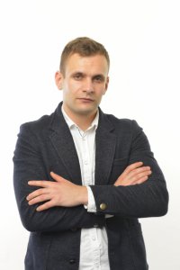 恋愛で逃げる女性を男性が追いかけない7つの理由とは 恋の悩みはシンプリー