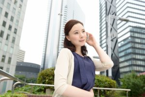 片思いで寂しいときの７つの対処法とは 恋の悩みはシンプリー