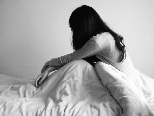 略奪愛は後悔しやすい７つの理由とは 恋の悩みはシンプリー