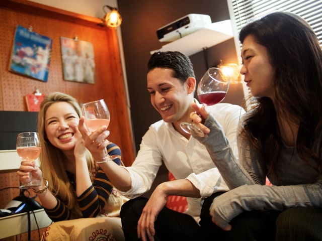 奥さんがいる男性を略奪する方法とは 恋の悩みはシンプリー